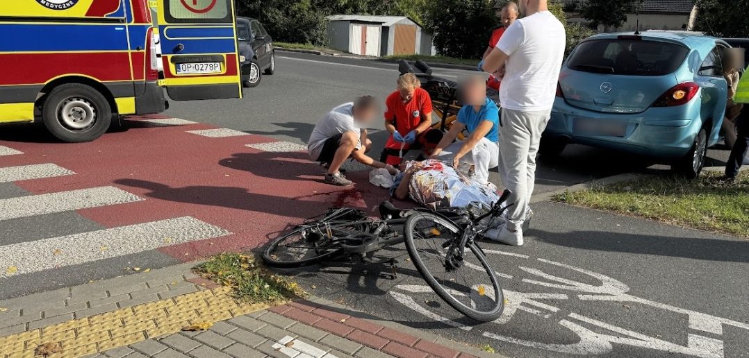 70-latek został potrącony na przejeździe rowerowym