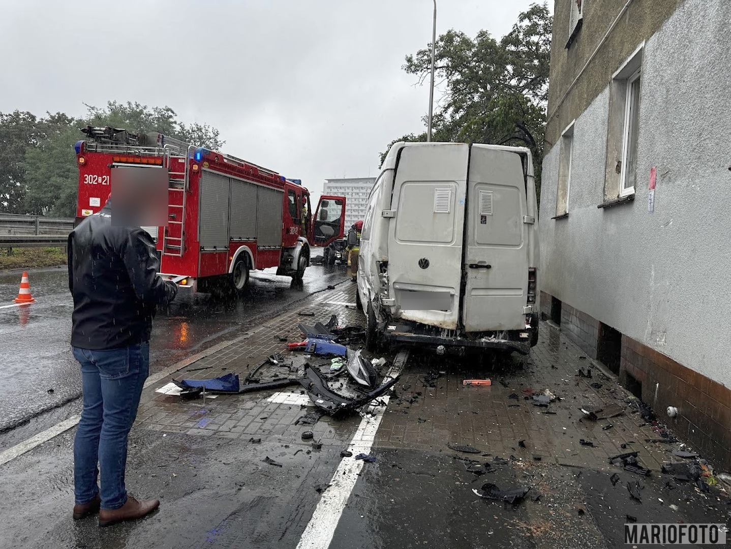 Wypadek na ul. Nysy Łużyckiej w Opolu. W aucie 3-letnie dziecko