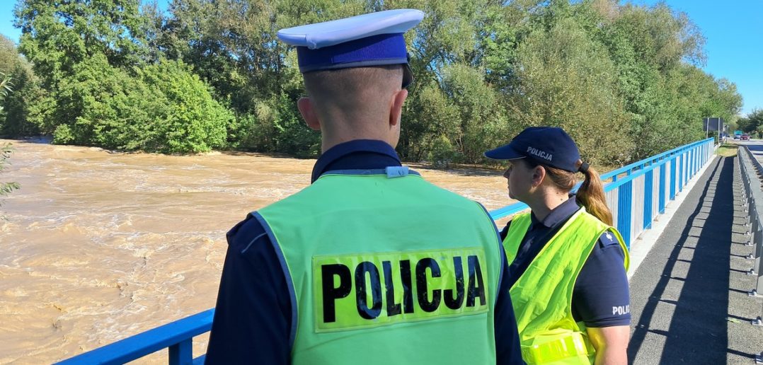 Dużo zbiórek dla poszkodowanych w powodzi &#8211; UWAŻAJ NA OSZUSTÓW!