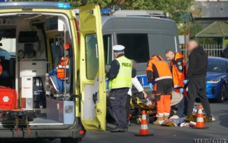 Wypadek na ul. Bielskiej w Opolu. 86-latek wtargnął pod nadjeżdżające auto.