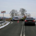 Wypadek na obwodnicy Opola, zderzenie busa z samochodem osobowym