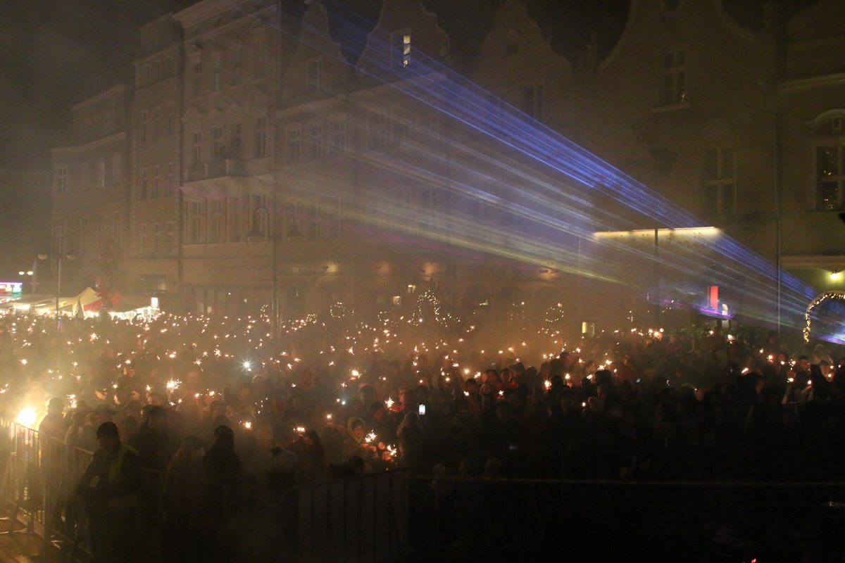 Laserowe Światełko do Nieba w Opolu zostanie zapamiętane na długo