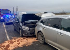 Wypadek we Wrzoskach, matka z dziećmi zabrana do szpitala