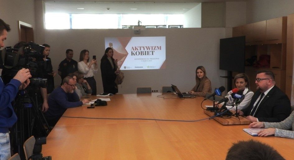 Konkurs działań na rzecz kobiet dla organizacji pozarządowych