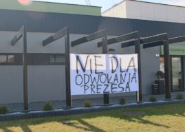 W Dobrzeniu znów protestują – poszło o odwołanie prezesa Prowodu