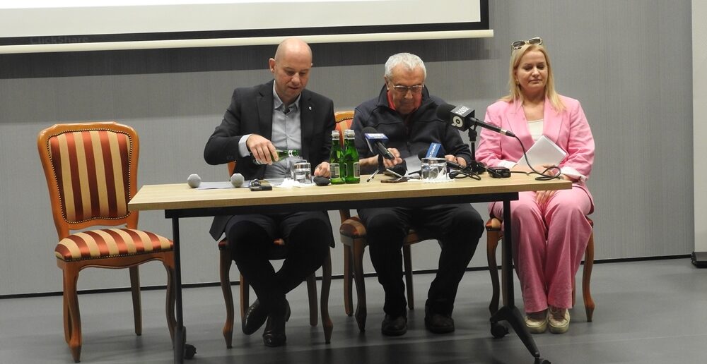 Żeby być bliżej czytelnika i czytelnik, żeby był bliżej biblioteki &#8211; taki jest cel