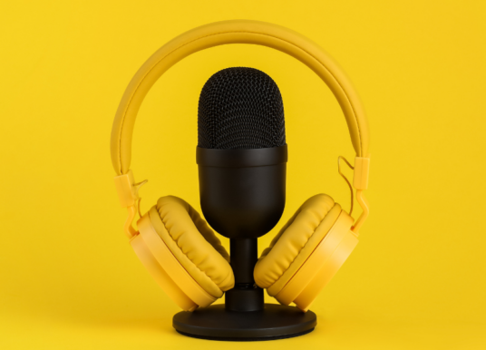 Studenci UO stworzyli podcast Cyber Nexus!
