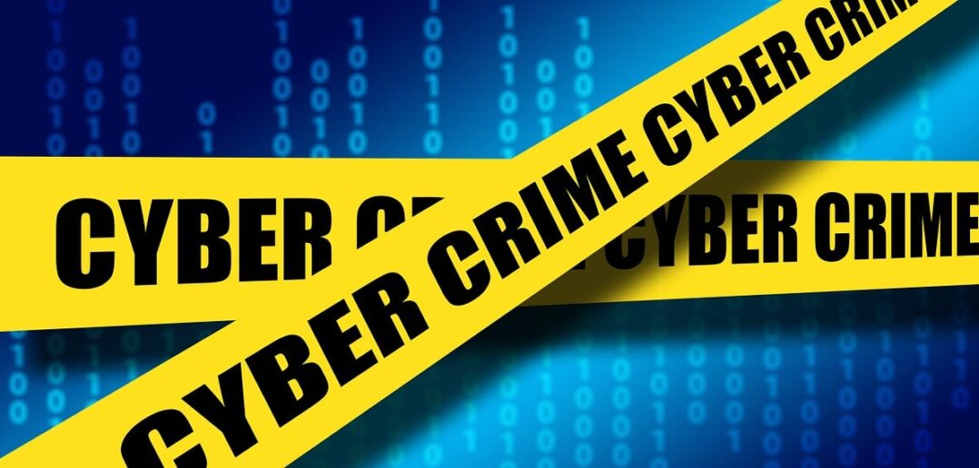 Oszustwo Malware NFC, kradną PIN i dane karty, a przestępca już czeka przy bankomacie