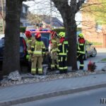 23-latka kierująca citroenem wjechała w ławkę w Komprachcicach