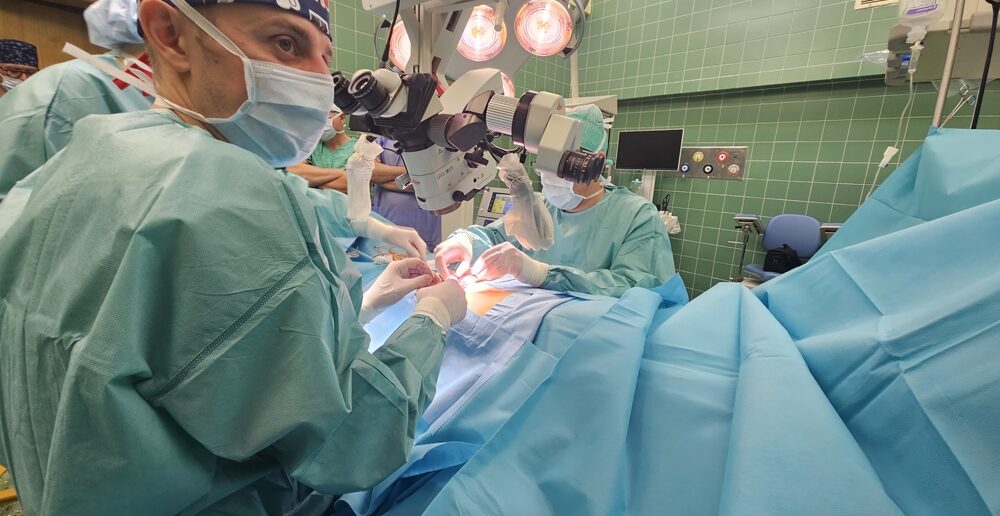 Mikrochirurgiczne leczenie żylaków powrózka nasiennego, częstej przyczyny niepłodności mężczyzn &#8211; nowa usługa opolskiego USK