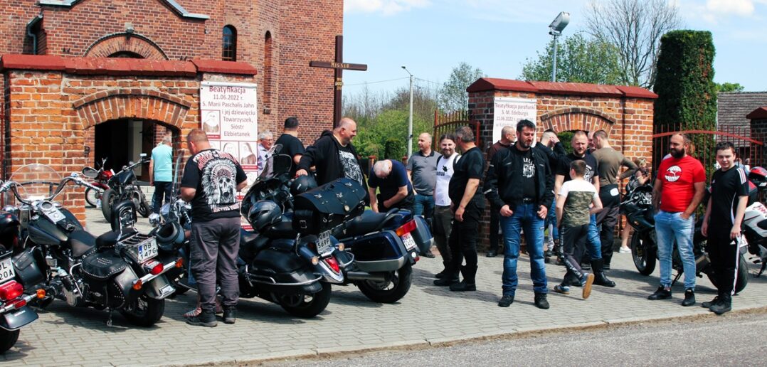 Początek maja z motocyklowym piknikiem w Fałkowicach