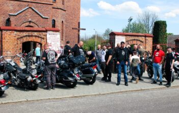 Początek maja z motocyklowym piknikiem w Fałkowicach