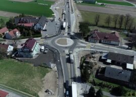Trwa rozbudowa DK45 między Jełową a Bierdzanami – rusza budowa drugiego ronda w Jełowej