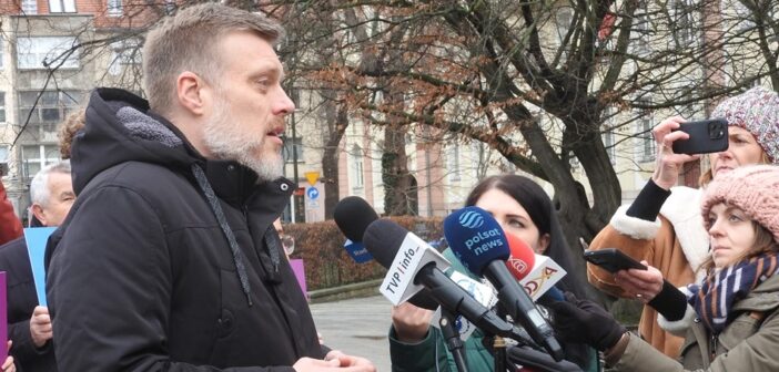 Trzaskowski czy Nawrocki? Dla Lewicy wybór nie między lepszym a gorszym – tylko między demokracją a dominacją