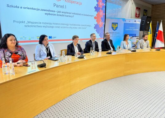 Forum Biznes–Edukacja–Kooperacja w Opolu: Synergia na rzecz przyszłości młodych pokoleń