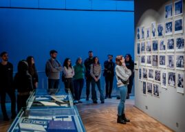 Pożegnanie z mistrzem kadru. Ostatnie dni wystawy fotografii Stanisława Bobera w opolskim muzeum