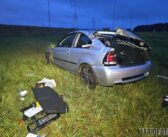 Wypadek w Zawadzie. Dachowało BMW