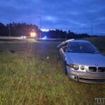 Wypadek w Zawadzie. Dachowało BMW