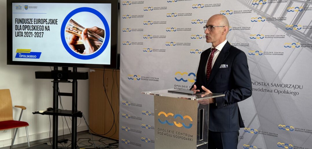 Tomasz Hanzel, dyrektor Departamentu Infrastruktury i Gospodarki UMWO