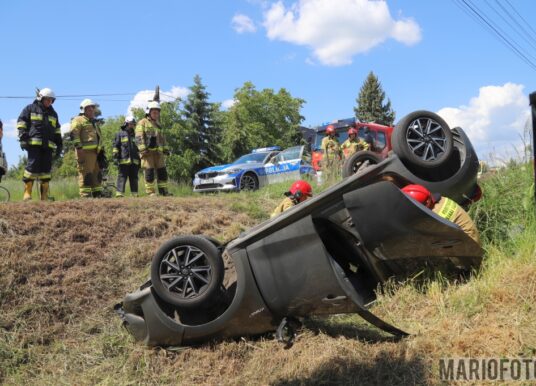 Wypadek w Winowie, kierująca toyotą straciła panowanie nad kierownicą