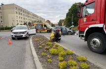 Zderzenie dwóch samochodów na skrzyżowaniu ulic Armii Krajowej i Fabrycznej w Opolu