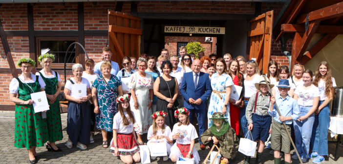 Wieś, która uczy i łączy pokolenia. Dotacje na projekty z sercem i tradycją