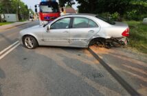 W Dobrzeniu Wielkim na ul. Opolskiej zderzyły się dwa mercedesy