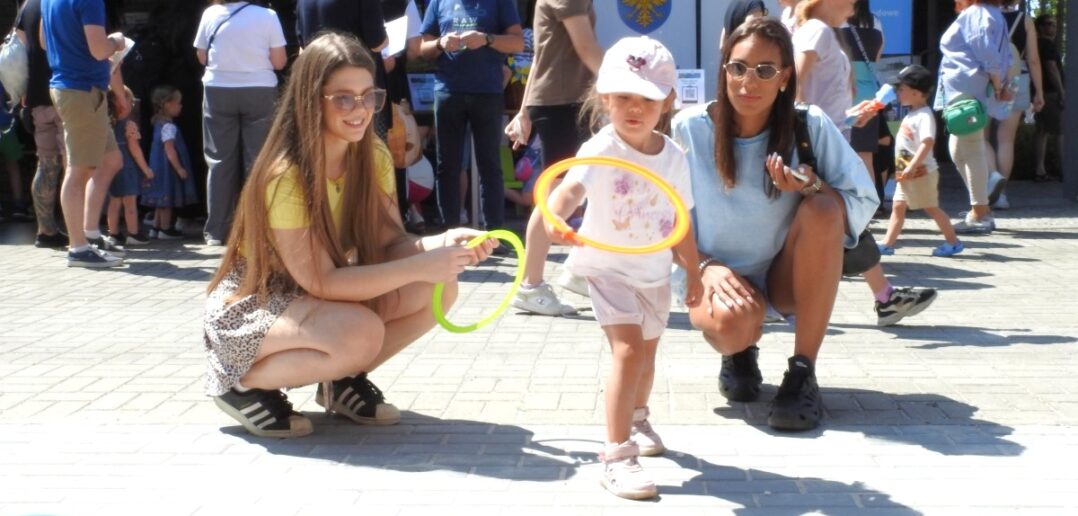 Zabawa z misją. Piknik na rzecz rodzin zastępczych w Kup [GALERIA]