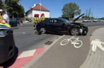 Wypadek na skrzyżowaniu ulic Niemodlińskiej i Krapkowickiej w Opolu