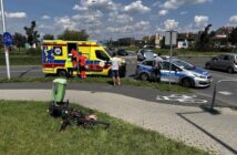 Samochód osobowy potrącił rowerzystkę na Alei Solidarności w Opolu