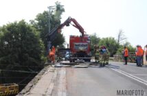 Kierowca wjechał w bariery na wiadukcie kolejowym przy ul. Braci Kowalczyków w Opolu