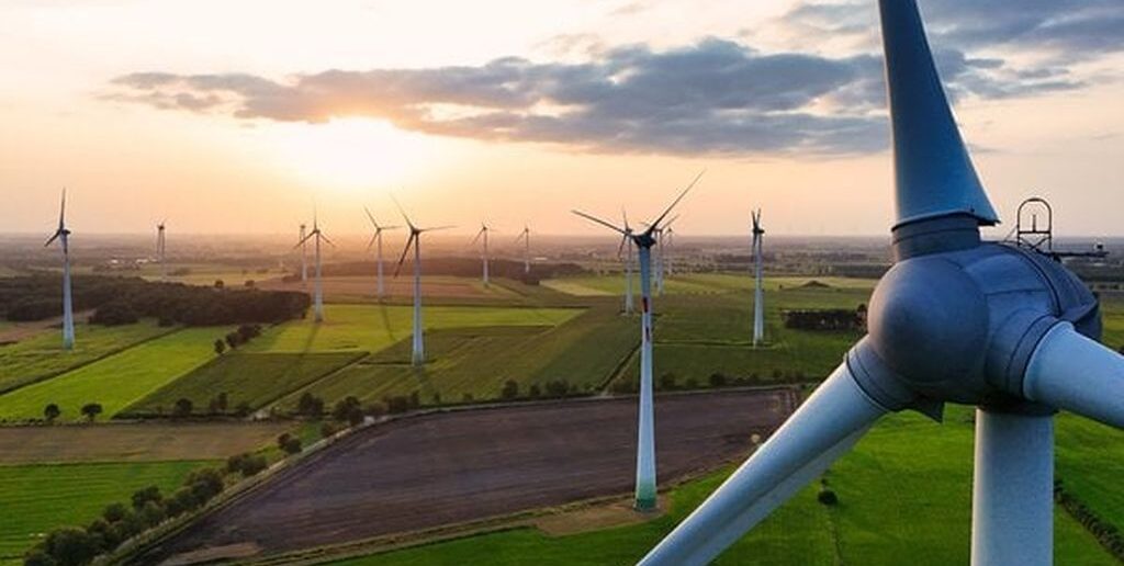 Przedsiębiorcy i organizacje apelują do Prezydenta: „Ustawa o energetyce wiatrowej to impuls dla gospodarki i niższe ceny prądu”