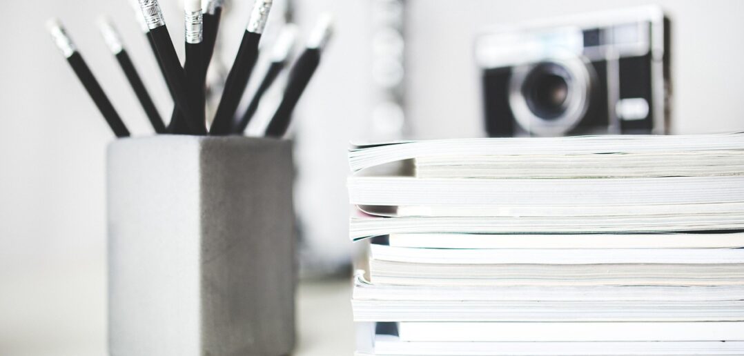 Wybór zeszytu do szkoły &#8211; praktyczny przewodnik dla rodziców. Od pierwszych liter po notatki licealisty