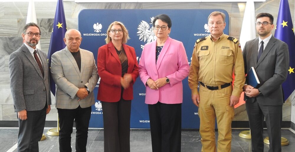 Rok po powodzi &#8211; podsumowanie działań, wsparcia i planów odbudowy na Opolszczyźnie