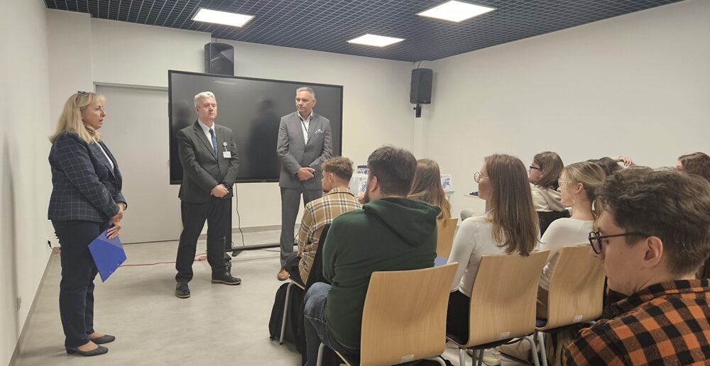 Młodzi lekarze rozpoczynają staże w USK w Opolu