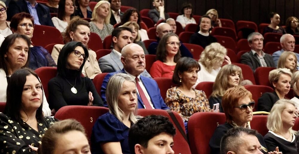 Święto Nauczycieli w Nysie: Podziękowania za pasję i poświęcenie