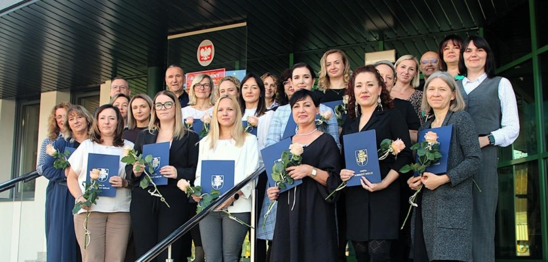 Wójt gminy Dobrzeń Wielki nagrodził zasłużonych nauczycieli i dyrektorów