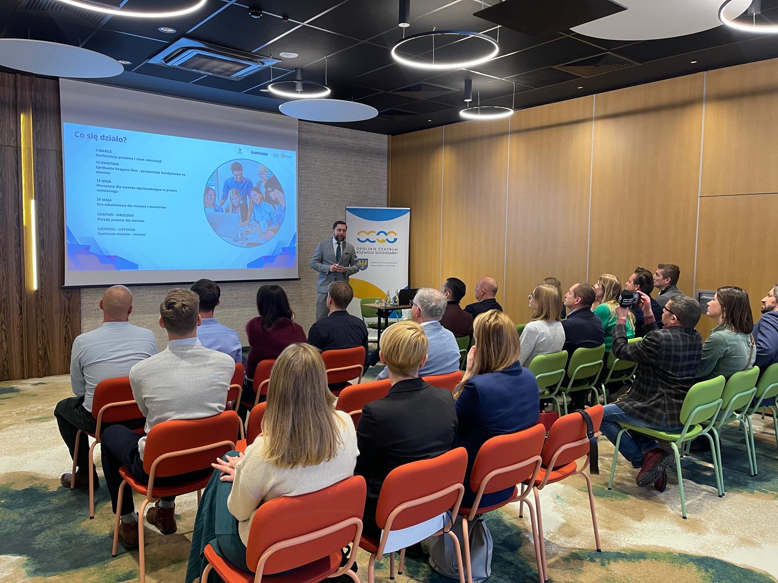 Mistrzowie doświadczenia, uczniowie odwagi. Jak mentoring zmienia opolski biznes
