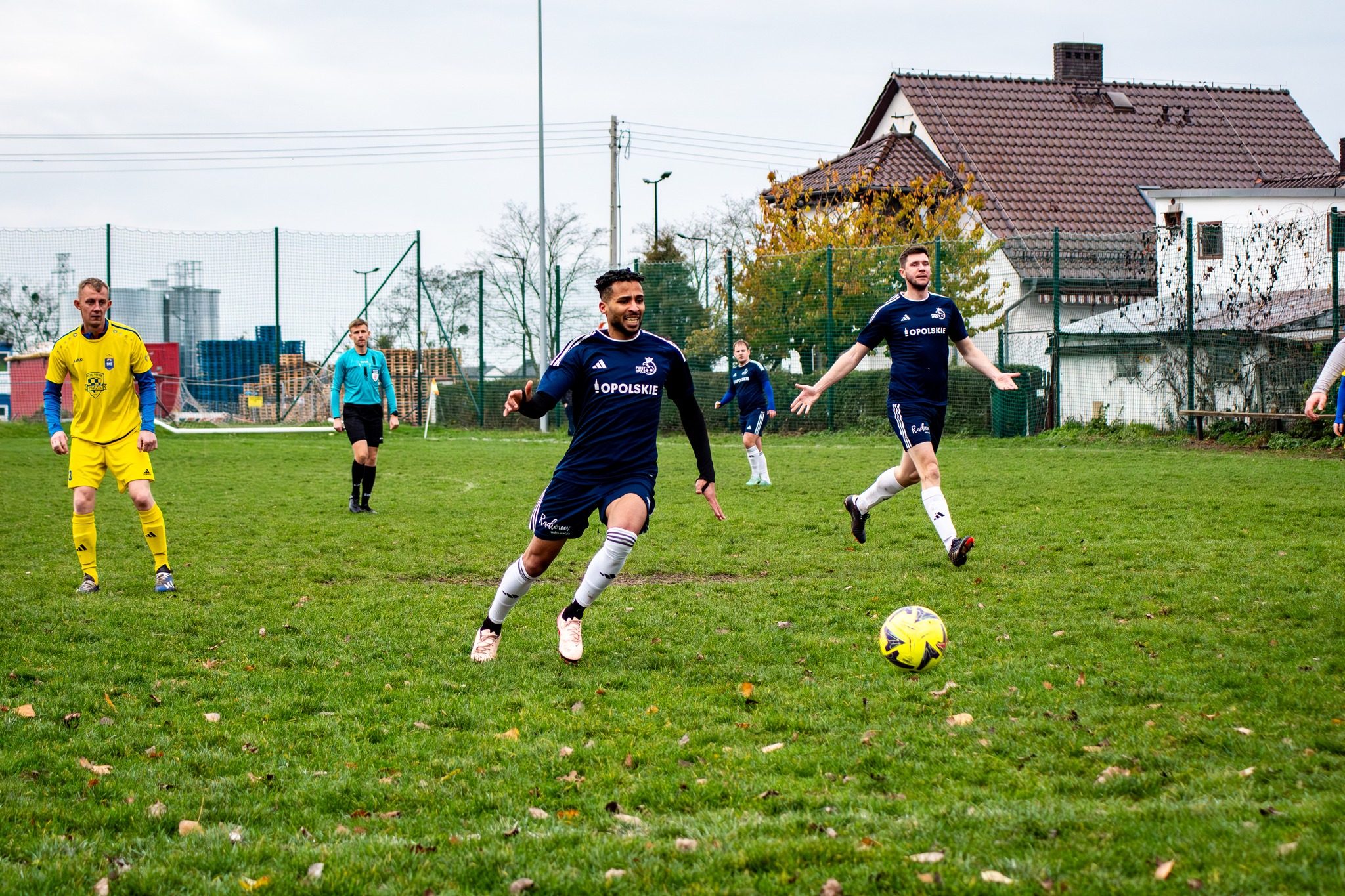 Klasy A i B zakończyły rundę jesienną. Dobre rezultaty drużyn z powiatu Opolskiego i Opola