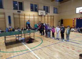 Uczniowie z Opola i Popielowa spotkali się z mistrzami tenisa stołowego