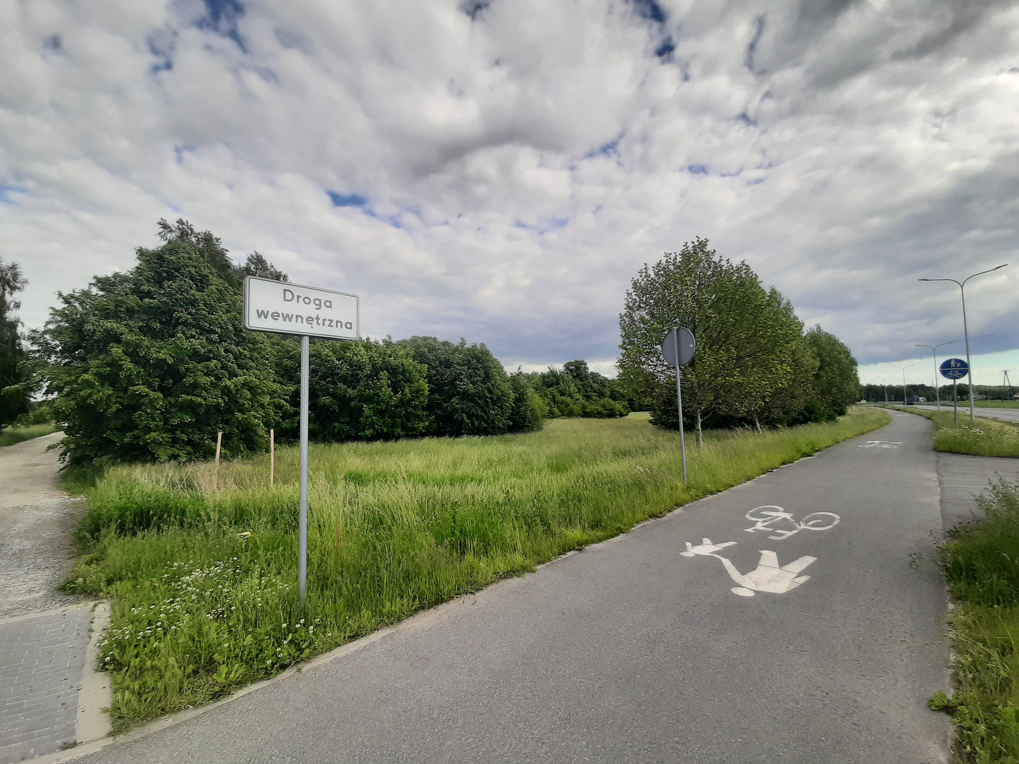 Nowa siedziba policji w Namysłowie coraz bliżej. Miasto przekazało działkę i środki na dokumentację