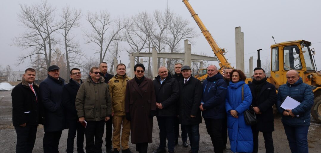 Ponad 108 milionów na bezpieczeństwo regionu. Samorządowcy i służby podsumowali  w Nysie inwestycje