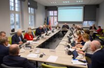 Kiedy bezpieczeństwo staje się konkretne. Powiat kędzierzyńsko-kozielski liczy miliony na ochronę ludzi Kiedy bezpieczeństwo staje się konkretne. Powiat kędzierzyńsko-kozielski liczy miliony na ochronę ludzi