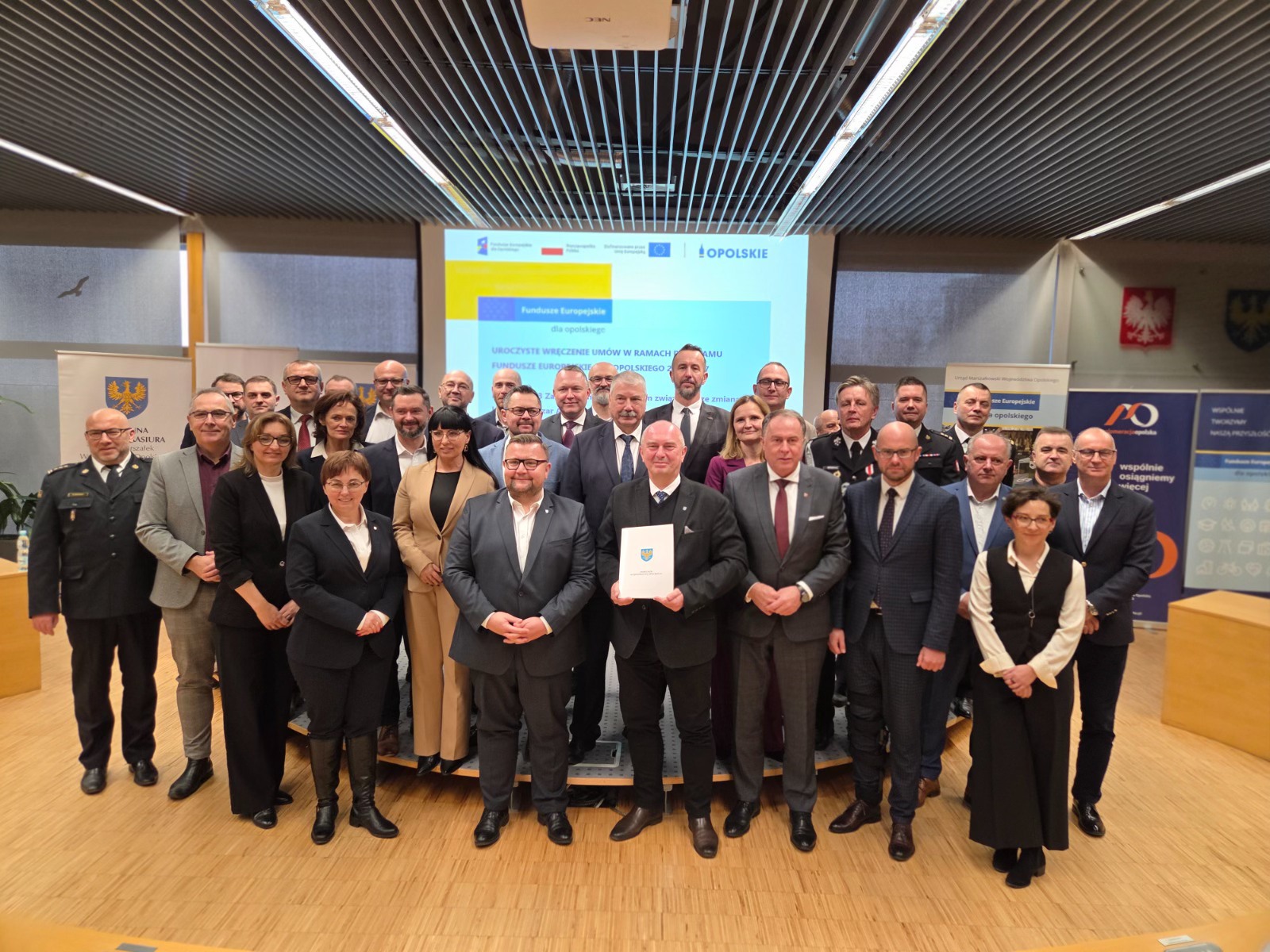 Kiedy żywioł puka do drzwi. O strażakach, którzy wolą być gotowi wcześniej niż za późno