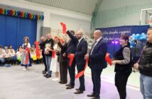 Mikołajkowy przeskok cywilizacyjny: nowa hala sportowa w Ligocie Prószkowskiej otwarta! Mikołajkowy przeskok cywilizacyjny: nowa hala sportowa w Ligocie Prószkowskiej otwarta!