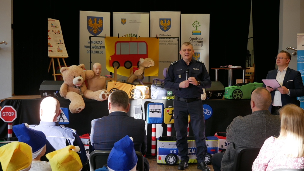 Przedszkolaki na posterunku. Strzelce Opolskie uczą najmłodszych jak być bohaterami