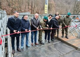 Most, który spiął Głuchołazy. I nerwy mieszkańców