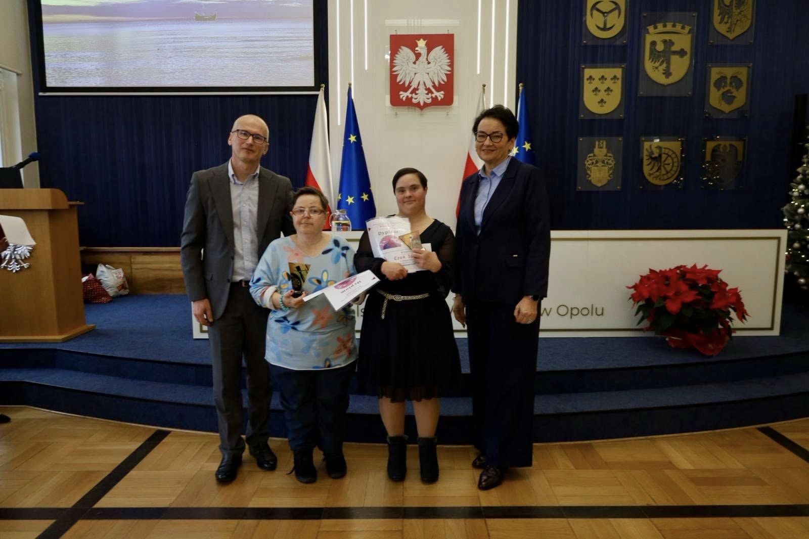 W krainie snów i wielkich emocji. Opolska Gala Laureatów XXII Konkursu „Sztuka Osób Niepełnosprawnych”