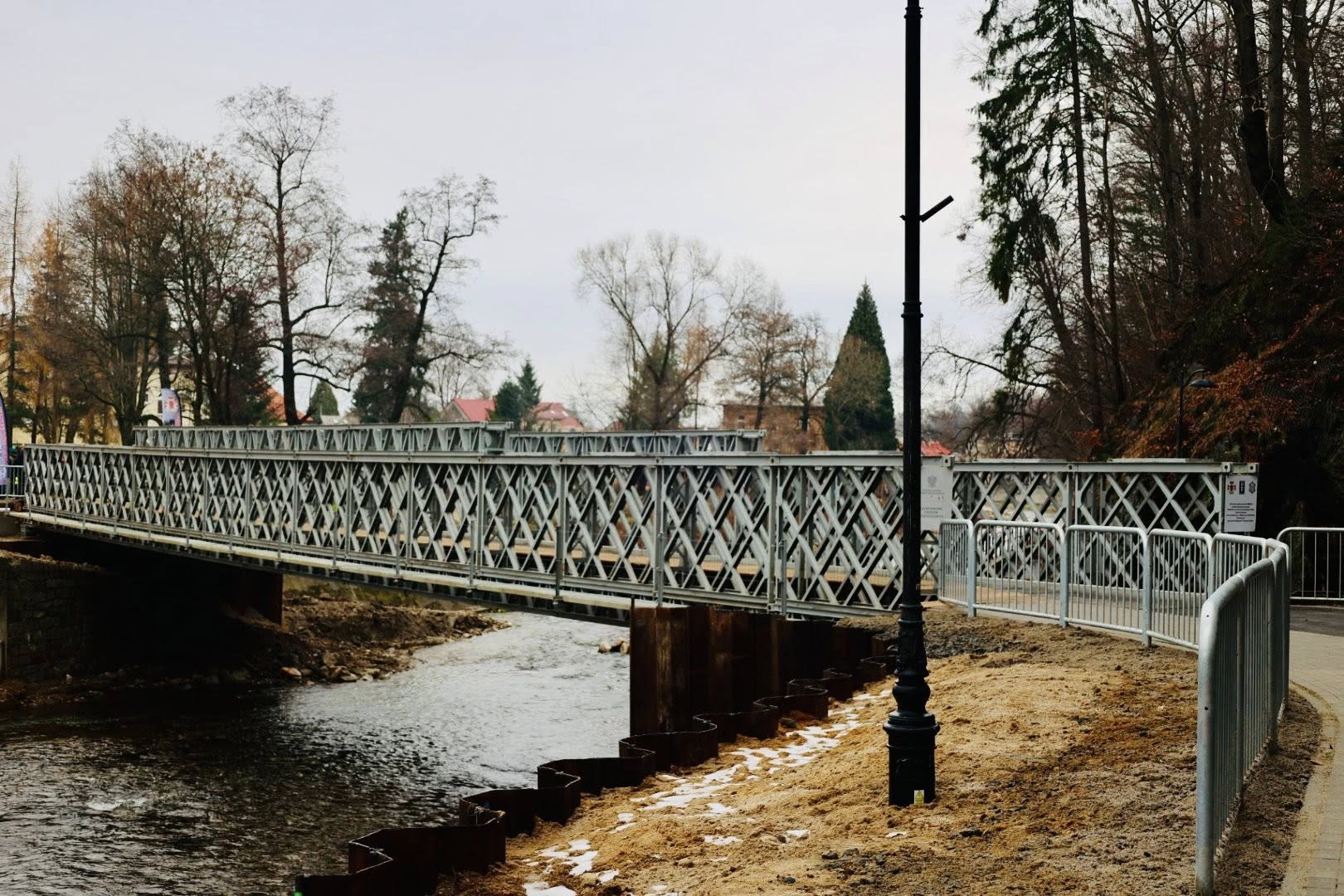 Most, który spiął Głuchołazy. I nerwy mieszkańców