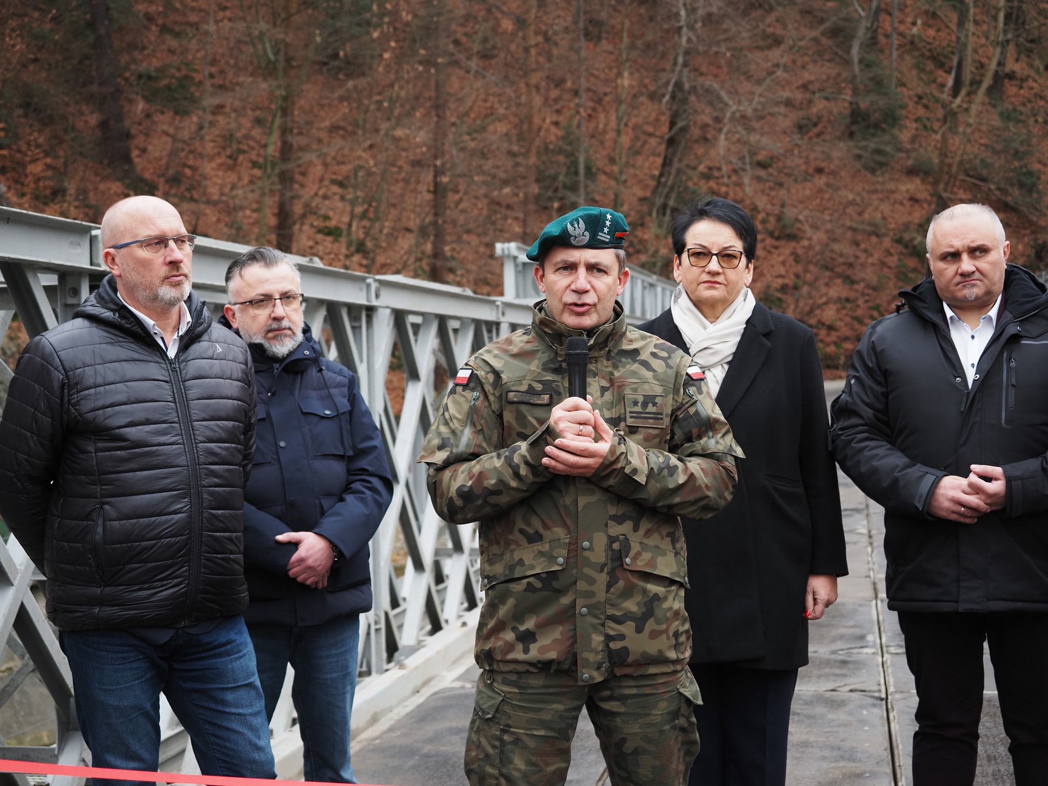 Most, który spiął Głuchołazy. I nerwy mieszkańców
